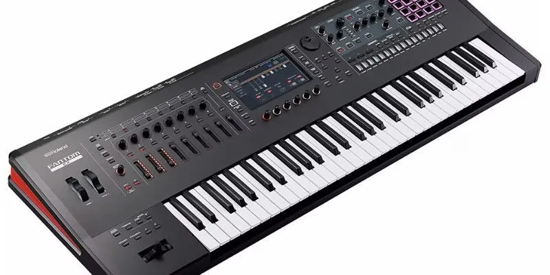 Roland Fantom 8