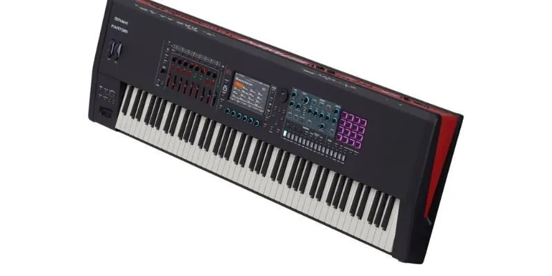 Roland Fantom 8